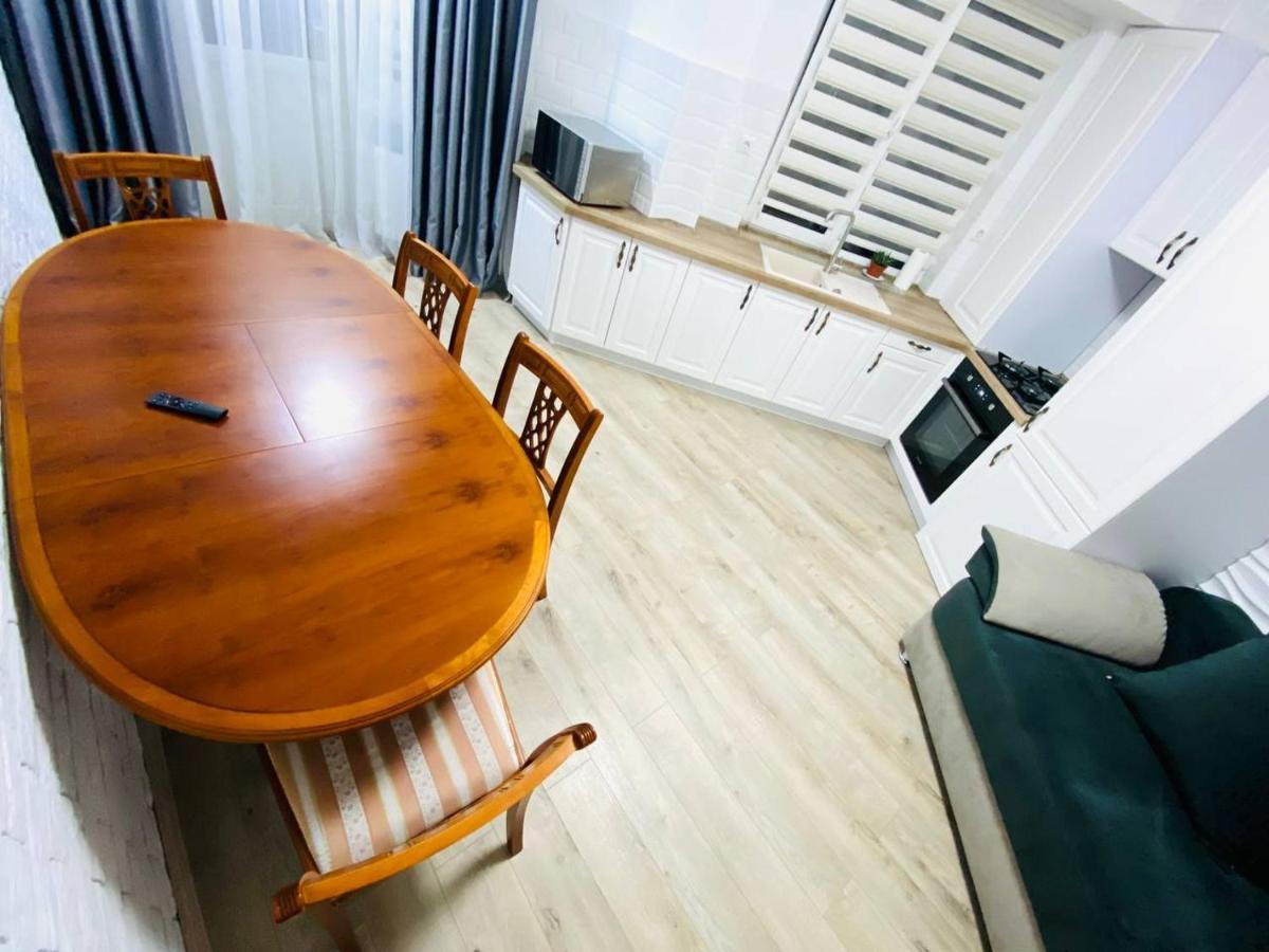 Central Eco View Apartment Chişinău Esterno foto